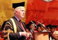 Sir Emyr Jones Parry addressing the last of the 2011 graduation congregations.