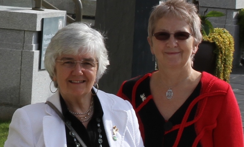 Felicity Roberts (left) and Jaci Taylor will be honoured for the lifetime's contributions on Tuesday 7 March.