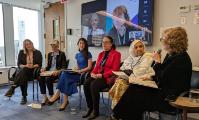 Dr Rebecca Zerk mewn trafodaeth banel yn y Cenhedloedd Unedig