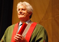 Y Gwir Anrhydeddus Rhodri Morgan AC.