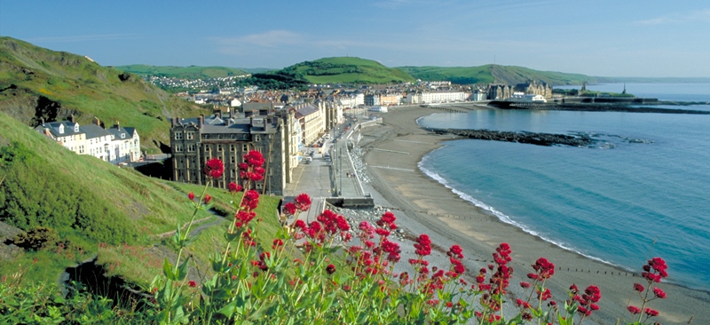 Mae Prifysgol Aberystwyth yn arwain IMAJINE (Mecanweithiau Integreiddiol ar gyfer Ymdrin â Chyfiawnder ac Anghydraddoldebau Tiriogaethol yn Ewrop), un o'r prosiectau gwyddorau cymdeithasol mwyaf i gael ei ariannu fel rhan o raglen Horizon 2020 yr UE