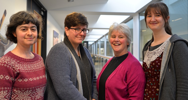 Aelodau pwyllgor trefnu Colocwiwm BCSWomen Lovelace 2017 (chwith i’r dde) Dr Amanda Clare, Cydlynydd Siaradwyr; Dr Hannah Dee, Cadeirydd; Dr Edel Sherrat, Cydlynydd Poster a Dr Helen Miles, Is-Gadeirydd.