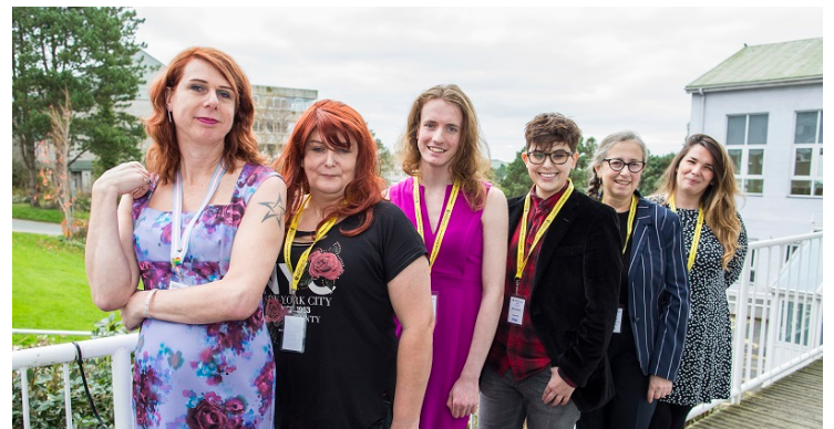 Cyfranwyr All Our Trans Tomorrow (o'r chwith i'r dde) Kate Rose o Lywodraeth Cymru, Kate Hutchinson o Diversity Role Models, Crash Wigley o Stonewall Cymru, CN Lester, Debra Croft, cyn Gyfarwyddwr Cydraddoldeb Prifysgol Aberystwyth a Ruth Fowler, Swyddog Cyfathrebu a Swyddog Cydraddoldeb Adnoddau Dynol Prifysgol Aberystwyth.