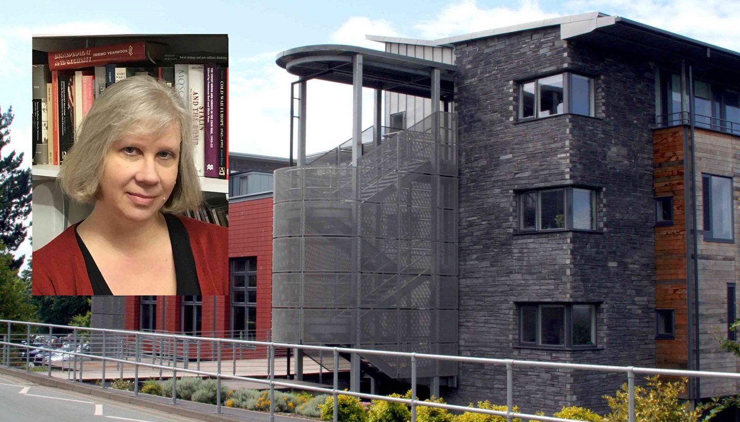 Dr Jenny Mathers, Adran Gwleidyddiaeth Rhyngwladol