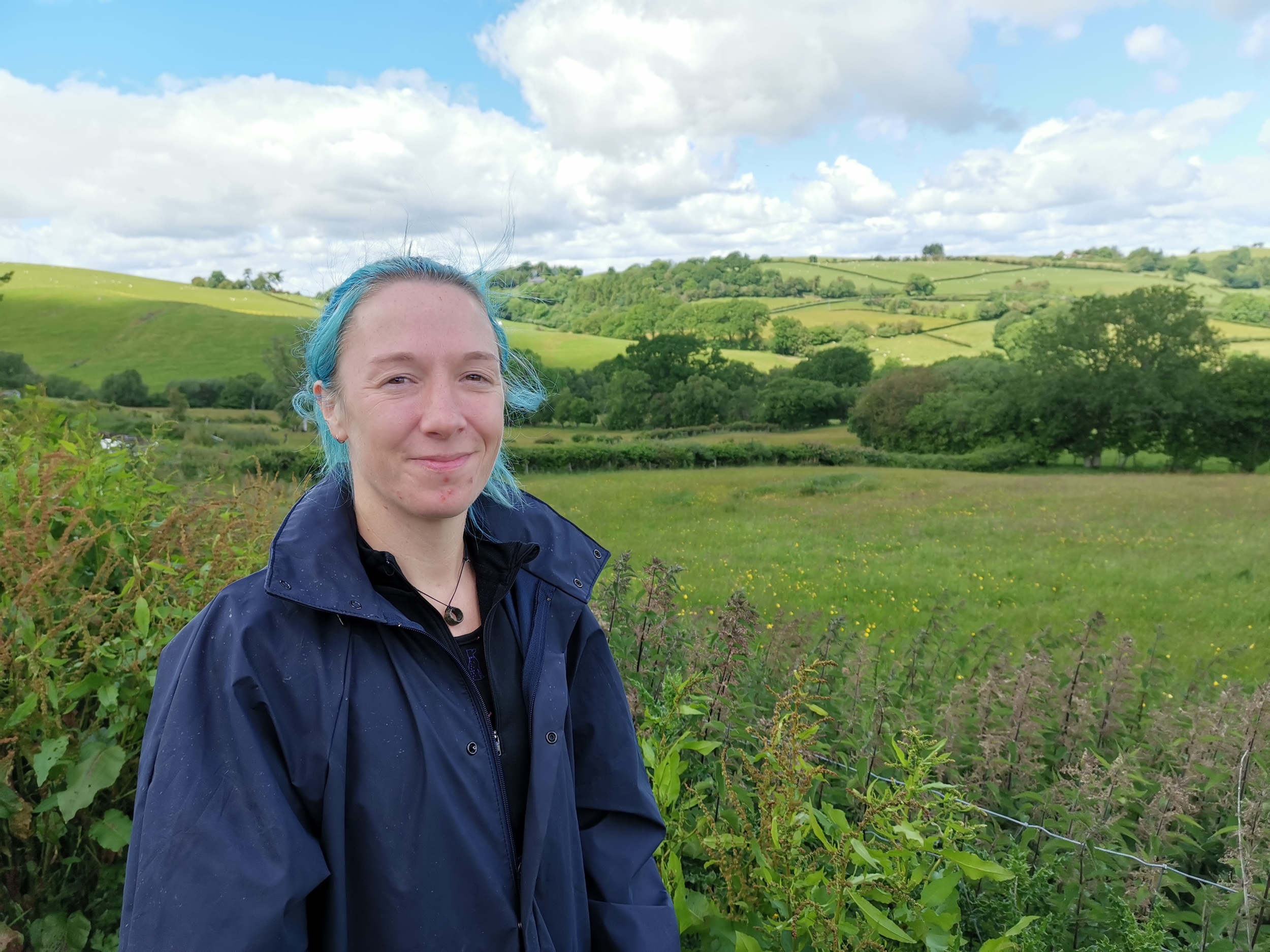 Keira Washtell, o Adran y Gwyddorau Bywyd ym Mhrifysgol Aberystwyth