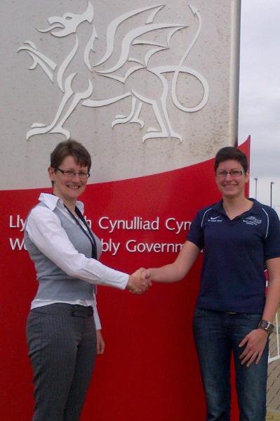 Pictured: Dr Emily Oliver of the Department of Sport and Exercise Science with Catrin Roberts, Welsh Government Project Lead for the Strategic Regeneration of Blaenau Ffestiniog.