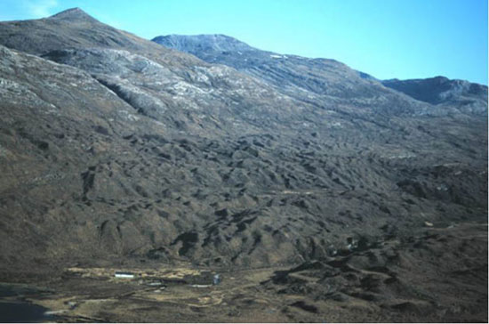 Fresh-looking hummock moraines in Coire a' Cheud Cnoic (Corrie of a Hundred Hills) in Torridon, NW Scotland - arguably the finest example in the British Isles. The origin of these 10,000 year-old features has been the subject of much debate. Our interpretation is that they were generated by englacial thrusting.
