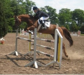 Bea Meitiner jumping