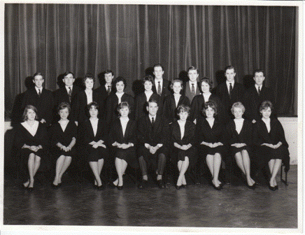 Elizabethan Madrigal Singers. Features: Steve Caney (Conductor, seated, centre). Date: 1961-62.