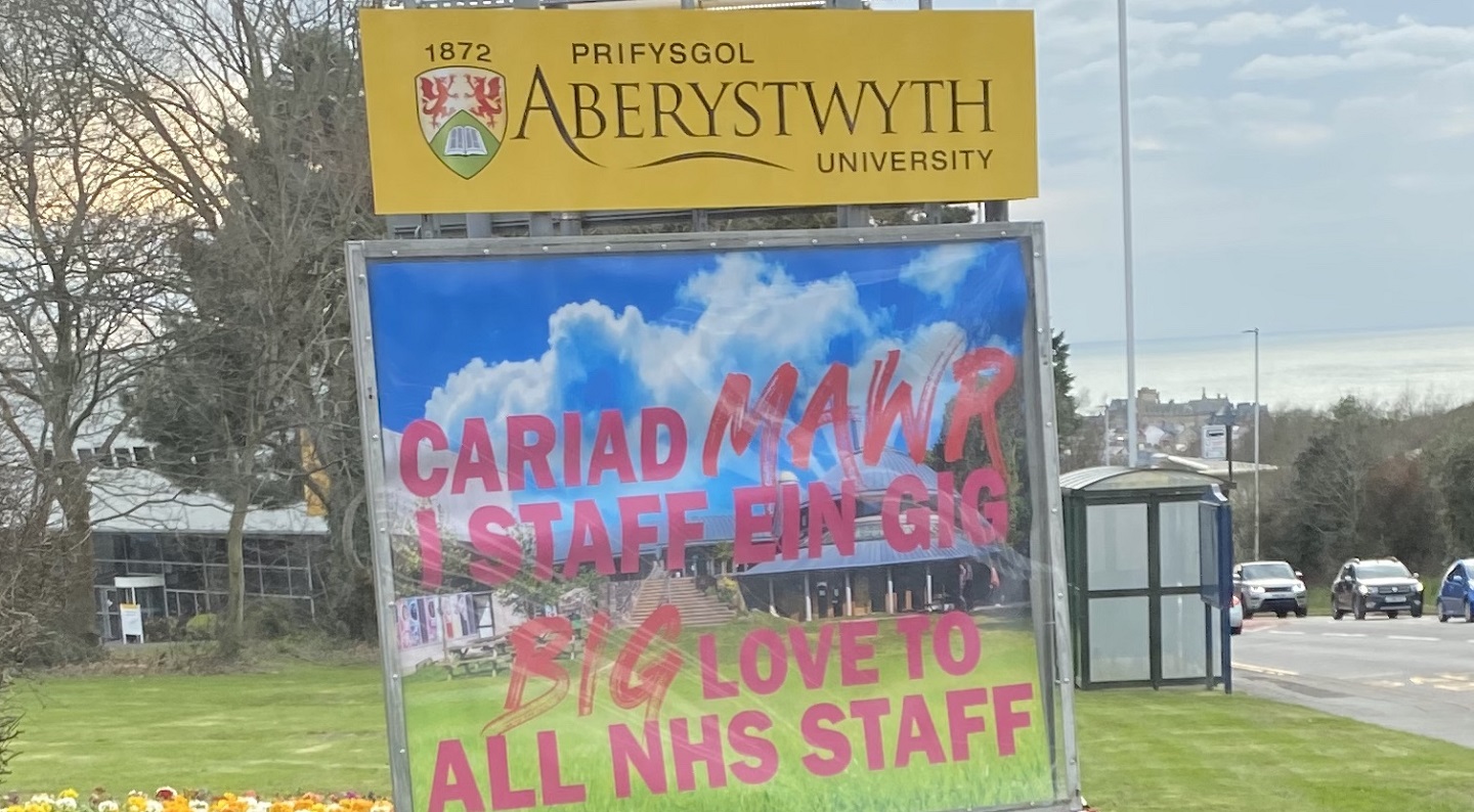 Coronavirus banner outside University entrance
