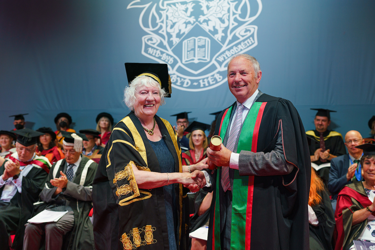 Professor Elan Closs Stephens with Tom Jones OBE