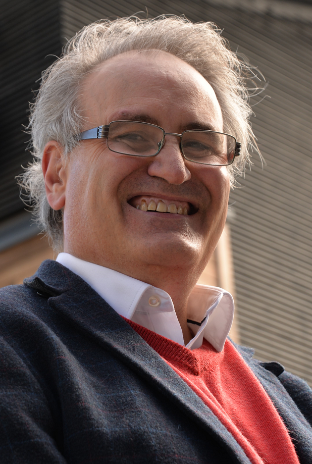 Professor Luis Mur