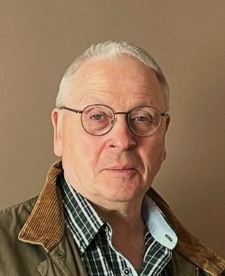 Dr Ian Hume
