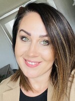 Mrs Bridget Harpwood