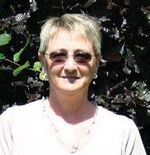 Mrs Eileen Edwards